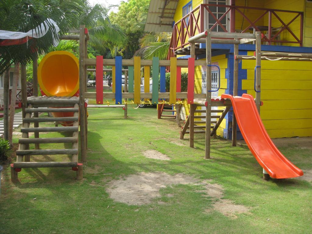 Hotel Nitana Coveñas エクステリア 写真