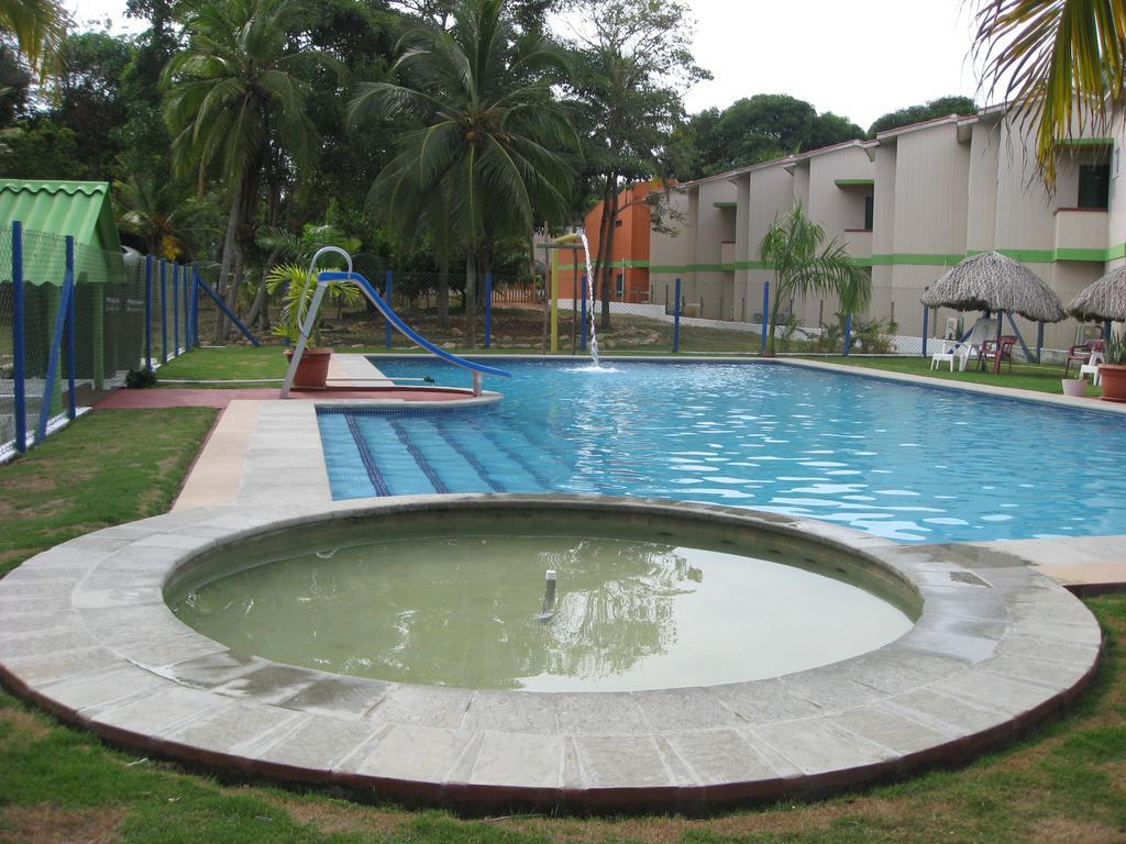 Hotel Nitana Coveñas エクステリア 写真