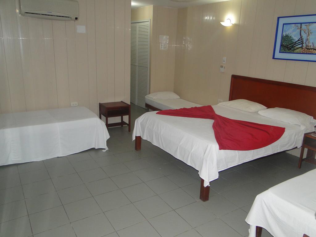 Hotel Nitana Coveñas エクステリア 写真